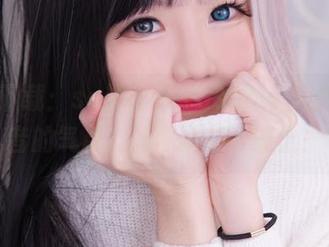 美图下载:sally dorasnow多啦雪初音的气息,让你飘在云端上!